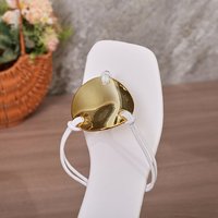 Nouvelles sandales Yxt17 à bout plat en métal, très tendance, grandes tailles, noires, type claquettes, chaussures de plage pour femmes