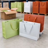 Sacs de courses en carton avec poignées en ruban Vert citron Blanc Orange brûlé Emballage de détail OEM Vente en gros Logo personnalisé