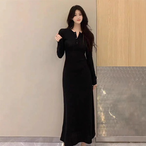 Women's Knit Dress Long Sleeve V Neck Bodycon Mid Length Oatmeal Color Solid Simple Style Spring Autumn 2025 - Product Image 2