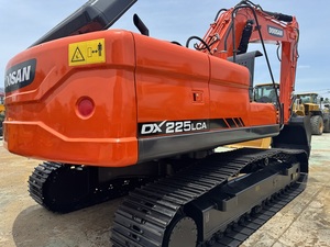รถขุดมือสอง Doosan DX225 ขนาด 22.5 ตัน ยอดขายดีที่สุด เครื่องจักรหนัก ระบบไฮดรอลิก แบบตีนตะขาบ พร้อมอุปกรณ์เสริม EPA/CE  ขายด้วย - Product Image 3