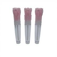 Vente directe d'usine, tube vide pour gloss à lèvres en plastique, 6 ml, forme de fleur rose dégradée, emballage cosmétique, estampage à chaud