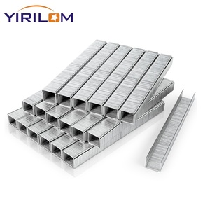 Clavos de alambre Grapa de alambre de hierro galvanizado de alta resistencia Clavos de grapa industrial para muebles neumáticos - Product Image 1