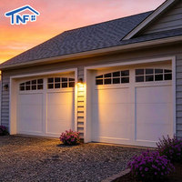 Portes de garage en aluminium à levage motorisé, écoénergétiques, personnalisables avec finition ondulée ou imitation bois