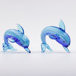 تمثال منحوت من زجاج مورانو على شكل دولفين - Product Image 1