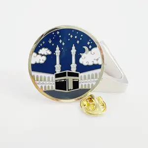 JHT Cadeaux mosquée Islam Islamique Conception Personnalisée Bâtiment Vitrail Transparent Couleur Or Métal Badges Dur Émail Pins Bad