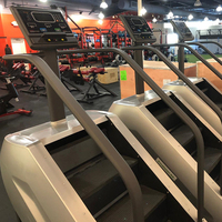 Appareil de fitness commercial TZ avec écran LED / Simulateur d'escalade / Machine d'entraînement pour la remise en forme