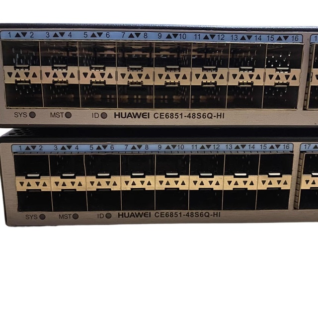 Original Used CE6851-48S6Q-HI Switch 48x10GE SFP+ & 6x40GE QSFP+ Network Data Center Ethernet Switch