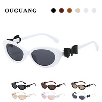 Kacamata Retro Cat-Eye dengan Hiasan Pita Bingkai Penuh Perlindungan UV400 untuk Gaya Jalanan Wanita.