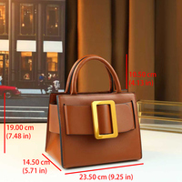Tas persegi kecil gaya retro Hong Kong wanita versi Korea baru mode musim semi dan musim panas tas tangan gesper persegi warna solid.