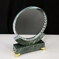 Plaque de récompenses de trophée de cristal rond personnalisé avec MH-N35 de base en marbre vert