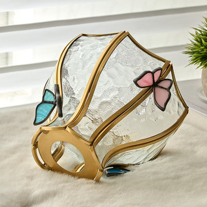 Abat-jour en verre fait main de style français rétro avec motif papillon pour table de chevet ou éclairage de couloir - Product Image 1