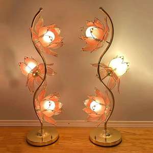 Lampadaire LED moderne Lotus-Design de fleurs en fer et verre pour salon, bureau, jardin - Product Image 5