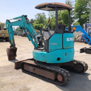 Mini-excavatrice sur chenilles d'occasion Shengang 3 tonnes SK20SR-5 haute performance, importée du Japon avec moteur, pompe et moteur - Product Image 1