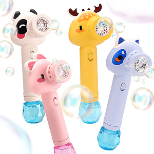 เครื่องทำฟองสบู่รูปกระต่าย/กวาง/สุนัขจิ้งจอก/แพนด้า ดีไซน์เก๋ พร้อมไม้พลาสติก ของเล่นกลางแจ้งสำหรับฤดูร้อน - Product Image 1