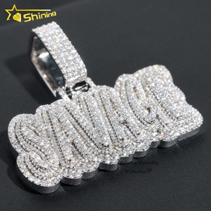 Lujo sólido trasero 925 Plata Iced Out nombre letra salvaje Moissanite diamante hombres personalizado Hip Hop colgante para cadena <span class=keywords><strong>de</strong></span> eslabones cubanos - Product Image 1