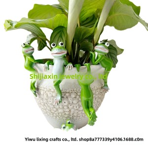 Adorable Estatuilla de Rana Pequeña de Resina Creativa, Adorno para el Hogar, Artesanía de Resina, Estatua de Jardín Hecha <span class=keywords><strong>en</strong></span> China, Tema Animal - Product Image 5