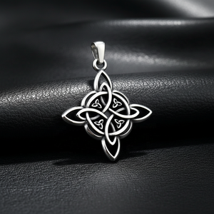 Collier Pendentif Yunnique en Acier Inoxydable 316L, Arbre de Vie, Nœud Celtique Gravé, Finition Antique, Étanche, Charme Vintage, Unisexe - Product Image 1