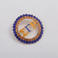 Broche de sororité pour jeunes femmes, motif vert et rose, ornée de perles et de strass, lettres grecques, badge de corsage, vente en gros à bas prix