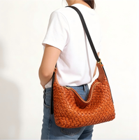 Sac à bandoulière de luxe en cuir véritable tressé à la main, sac à main en cuir de vachette tanné végétal, sac de plage rétro en gros