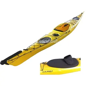 Tira — kayak simple avec dérive, nouveauté