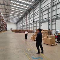 Système de rayonnage à palettes robuste pour entrepôt avec plancher grillagé réglable en acier – Vente directe usine OEM