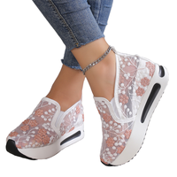 En gros Chaussures de marche compensées à plateforme pour femmes, style mode, en dentelle et maille, rehaussantes, décontractées, à enfiler, type mocassins