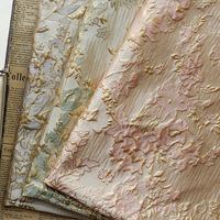 Tissu Jacquard Brocart Métallique Bleu YK216 100% Polyester Motif Floral Lourd pour Vêtements, Rideaux et Accessoires pour Filles