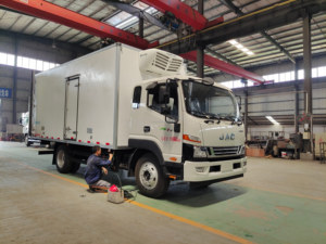 Camión Refrigerado para Transporte de Frutas, Verduras y Leche, Venta Caliente del Fabricante, Precio para el Mercado de Mozambique - Product Image 6
