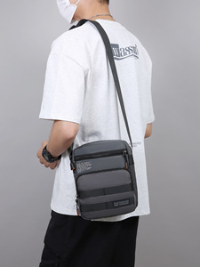 Sac messager pour homme tendance, petit sac en Oxford avec fermeture éclair, durable, pour un usage quotidien, toutes saisons, sac bandoulière avec logo en relief - Product Image 5