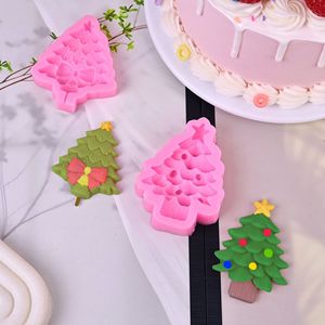 Nouvelles idées : Moule à <span class=keywords><strong>gâteau</strong></span> en silicone en forme de carte, motif étoile de dessin animé, cloche et sapin de Noël, résistant à la chaleur pour four - Modèle sapin de Noël - Product Image 3
