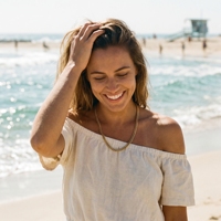 Collier chaîne gourmette minimaliste QIAOREN 11291 en acier inoxydable, empilable, pour usage quotidien