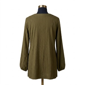 Blusa Casual de Moda para Mujer, Color Verde Oliva, Tejido Holgado y Transpirable, Manga Corta, Color Sólido, Proveedor Mayorista - Product Image 3