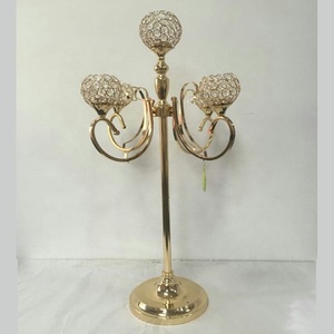 Candelabro de cristal dorado de 5 brazos para centros de <span class=keywords><strong>mesa</strong></span> de boda - Product Image 2