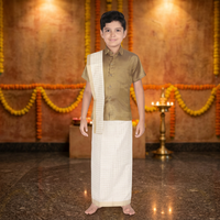 Setelan Dhoti Tradisional Anak Laki-Laki Bahan Sutra Angavastram Anti Kusut Pakaian Etnik untuk Pernikahan Pakaian Anak India Selatan 0-10 Tahun Semua Usia