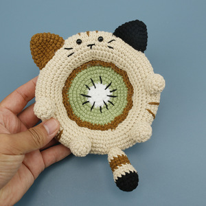 Sous-verre en crochet fait main motif chat mignon, dessous de tasse tricoté motif kiwi, sous-verre créatif en forme d'animal pour table, bureau, décoration intérieure - Product Image 1