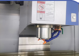 Jinn Fa YJM-850 BT40 VMC độ chính xác cao dọc phay trung tâm gia công syntec cho ngành công nghiệp chế biến kim loại - Product Image 3