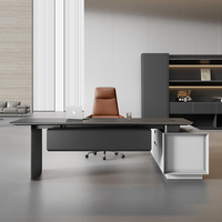 Bureau de direction électrique moderne OEM en gros, réglable en hauteur, avec armoire latérale et panneau d'intimité, en bois écologique pour usage professionnel