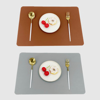 Napperons de table de mariage imperméables en cuir PU de luxe, résistants à l'huile, imprimés, pour la vente en gros