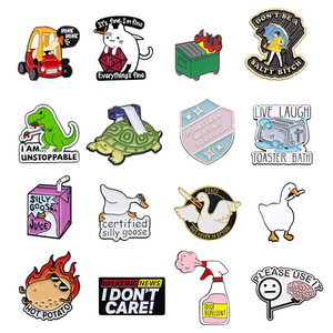 Broche en alliage de zinc en gros, cadeaux souvenirs, badge métallique, épinglette personnalisée en émail rigide ou souple, motif dessin animé ou anime - Product Image 2
