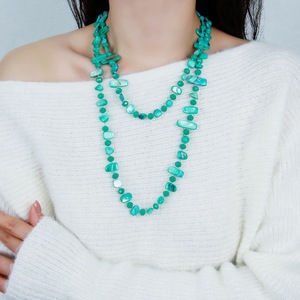 สร้อยคอผู้หญิงสไตล์วินเทจแบบพัน 2 ชั้น ความยาว 115-120 ซม. ประดับคริสตัลและลูกปัดแก้ว พร้อมเปลือกหอยรูปทรงไม่สม่ำเสมอ - Product Image 2