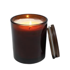 Vaso di candela di lusso in <span class=keywords><strong>vetro</strong></span> ambrato lucido <span class=keywords><strong>Vintage</strong></span> con coperchio in legno rivestimento personalizzato vasi di candele color marrone ambra per la fabbricazione di candele - Product Image 1