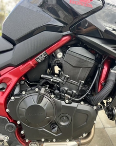 2025เบนเทน750cc CB750แตนประสิทธิภาพในเมือง Motorcycle-92HP น้ำหนักเบาความเร็ว> 80กม./ชม. | <span class=keywords><strong>ราคา</strong></span>โรงงานจีน - Product Image 3