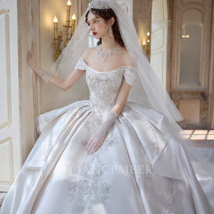 Lsjj144 Elegant Ivory Bridal Ball Gown Sweetheart Beaded Bodice <b>Silver</b> Applique Satin Draped Skirt Wedding <b>Dress</b> Chapel Train - Product Image 5