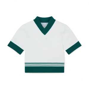 Conjunto Deportivo de Tenis, Pickleball y Golf con Logotipo Bordado Personalizado del Fabricante, Camisetas de Algodón Transpirable para Mujer, Suéter de Punto y Minifalda - Product Image 3