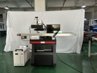Macchina per Marcatura Laser UV Automatica, Macchina per Marcatura Laser Volante, Attrezzatura per Marcatura Laser con Rilevamento Visivo per Caricabatterie in Plastica