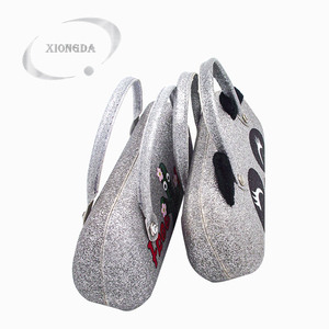 <span class=keywords><strong>Fait</strong></span> sur commande de haute qualité mignon <span class=keywords><strong>panda</strong></span> broderie logo lunettes boîtes d'emballage pour étuis à lunettes - Product Image 4