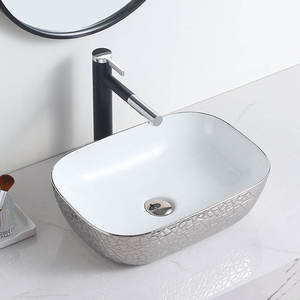Inodoro suspendido sin tanque, juego de inodoro de dos piezas dorado para baño - Product Image 4