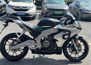 Mejor Precio en Motocicleta Deportiva Usada Aprilia 250 Sport, <span class=keywords><strong>1000cc</strong></span>, 4 Tiempos, con Freno de Disco - Product Image 6