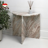 Table d'appoint demi-lune en marbre beige rose, forme semi-circulaire, veinage naturel unique, décoration minimaliste contemporaine