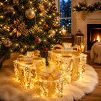 Coffret Cadeau Scintillant Doré en Fer avec 3 LED Chaudes et Nœuds Pailletés – Vente Directe Usine pour Décoration de Noël, Arbre de Noël, Cheminée et Table de Fête
